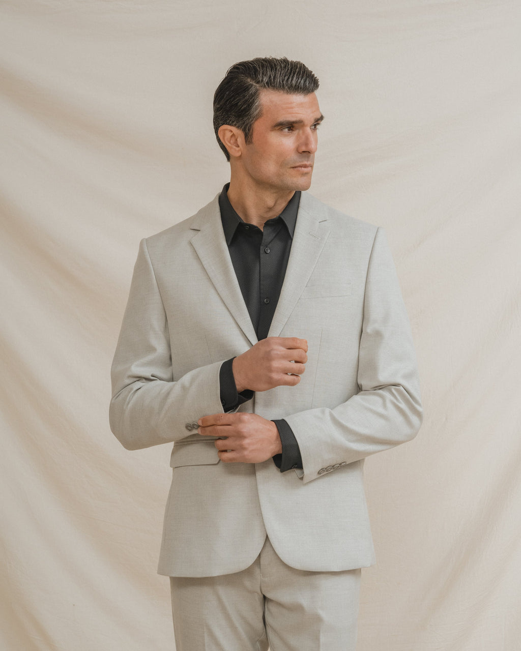 AMERICANA TRAJE GRÍS