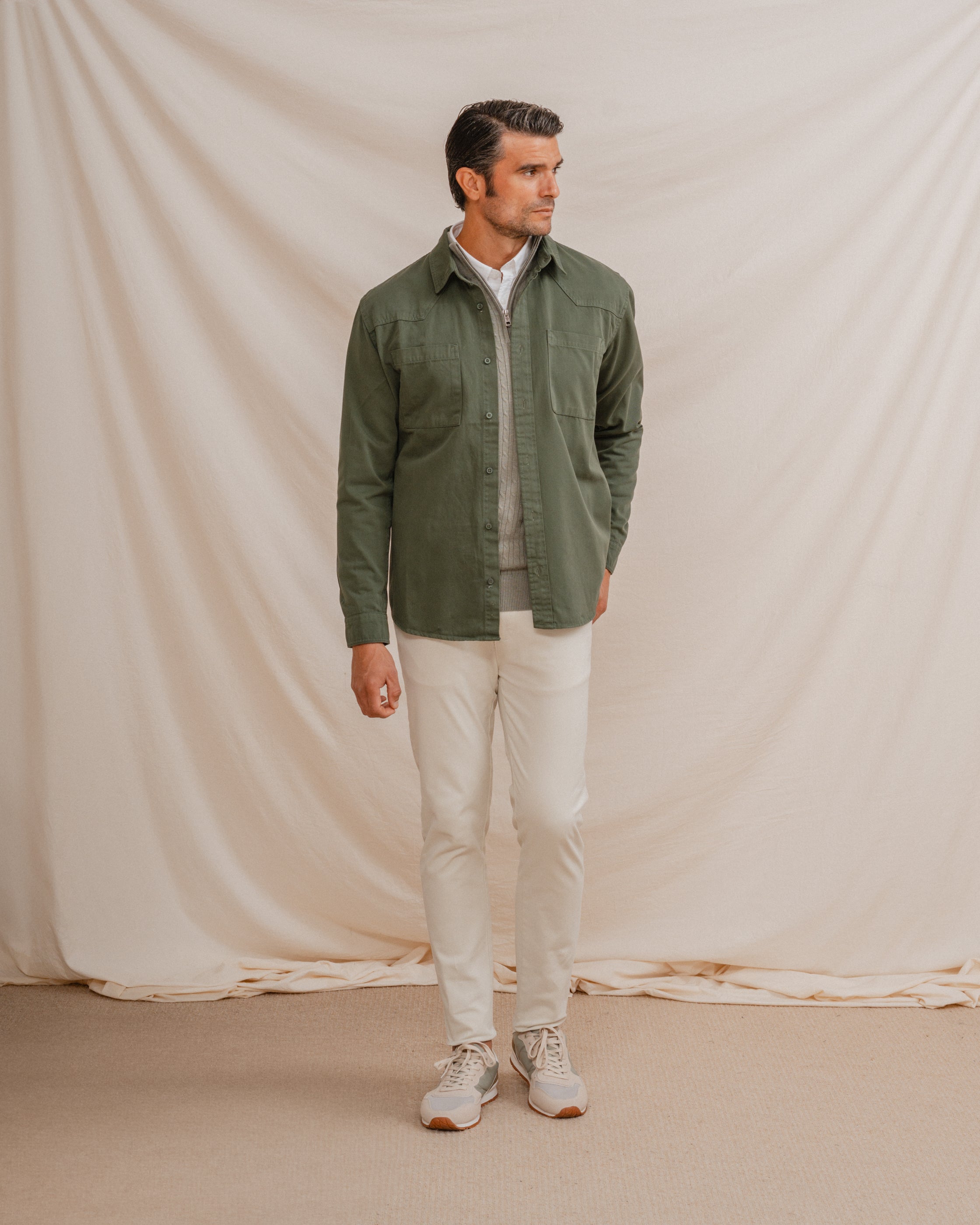 SOBRECAMISA VERDE
