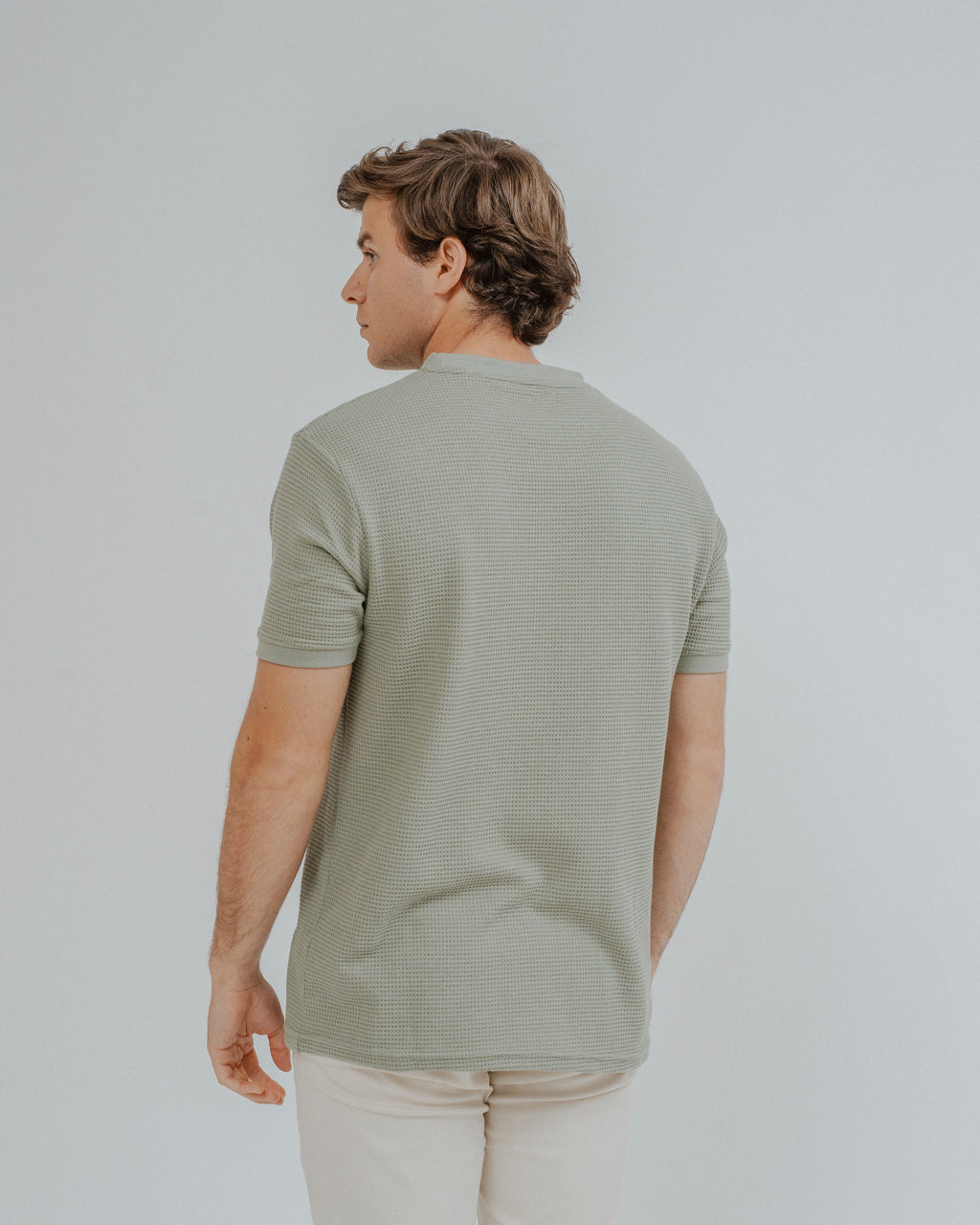 CAMISETA ESTRUCTURA PERFORADA VERDE