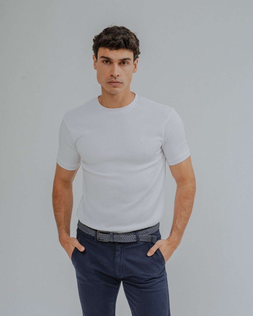 CAMISETA ESTRUCTURA PERFORADA BLANCA