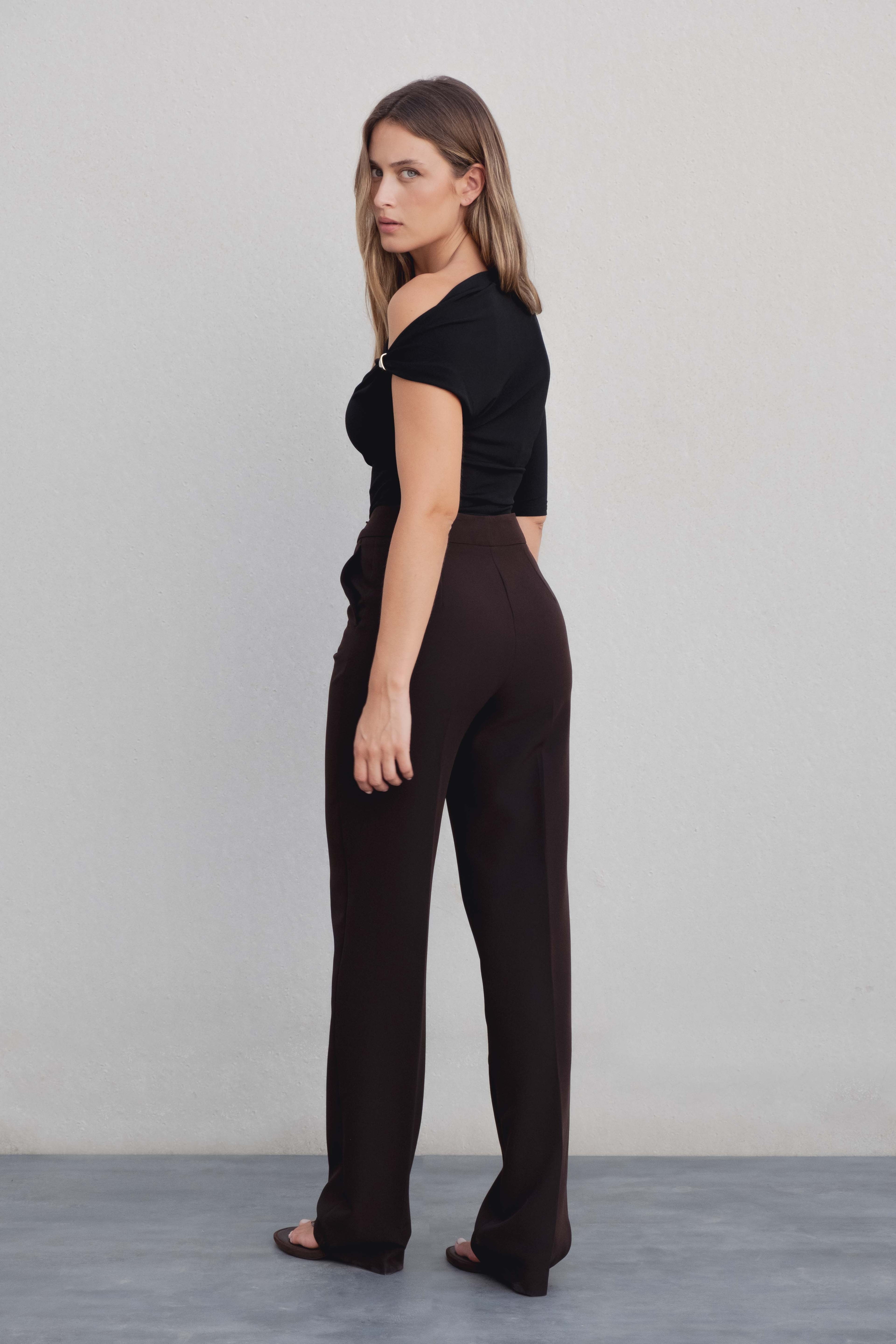 PANTALÓN RECTO