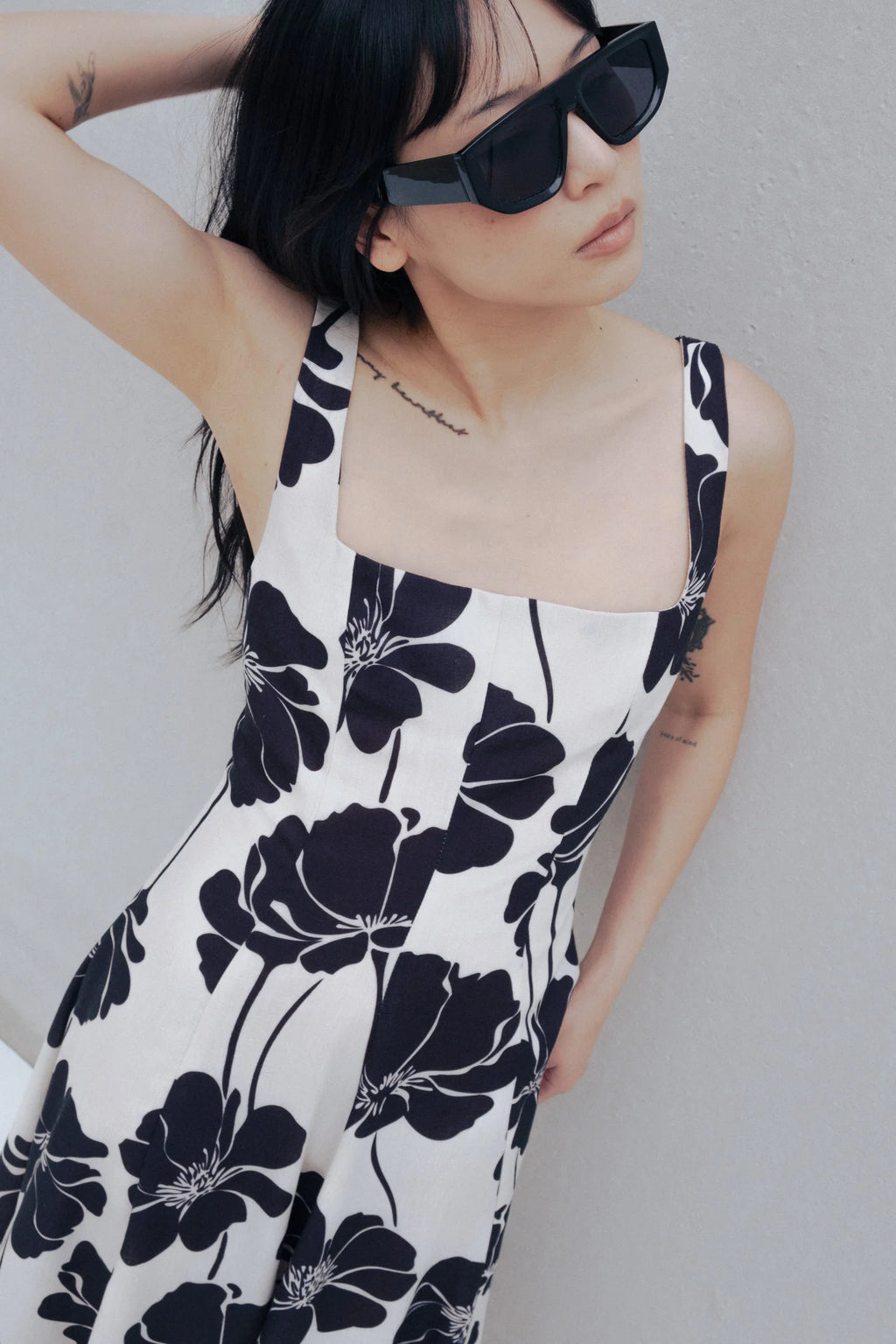 VESTIDO MIDI ESTAMPADO