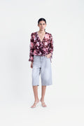 BLUSA VOLANTES ESTAMPADA