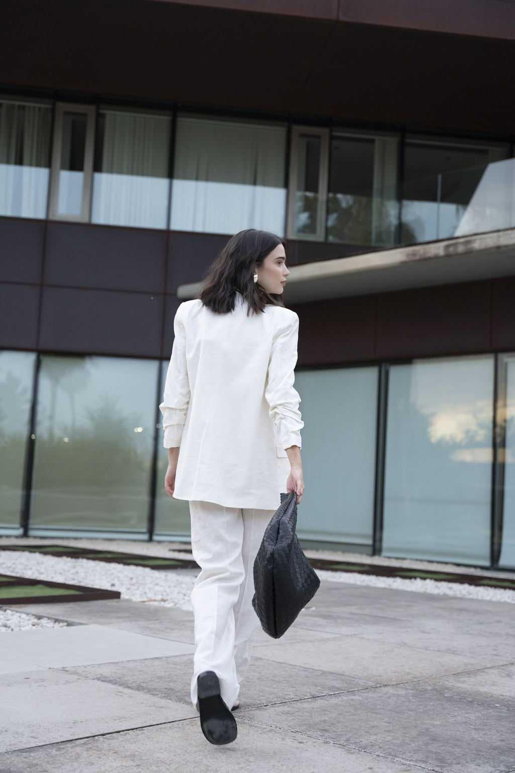 BLAZER DETALLE FRUNCE CON LINO