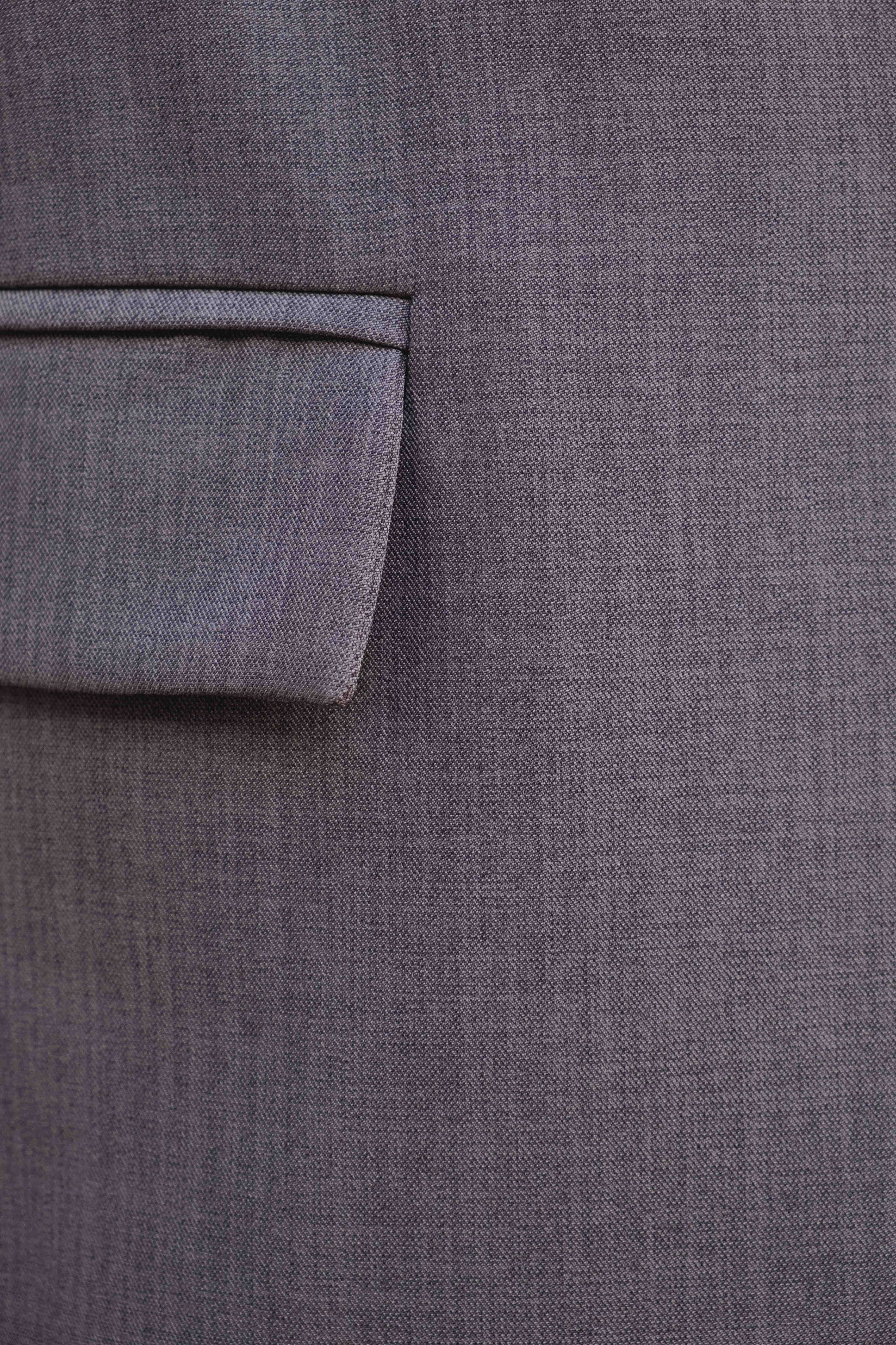 PANTALÓN ANCHO PINZAS