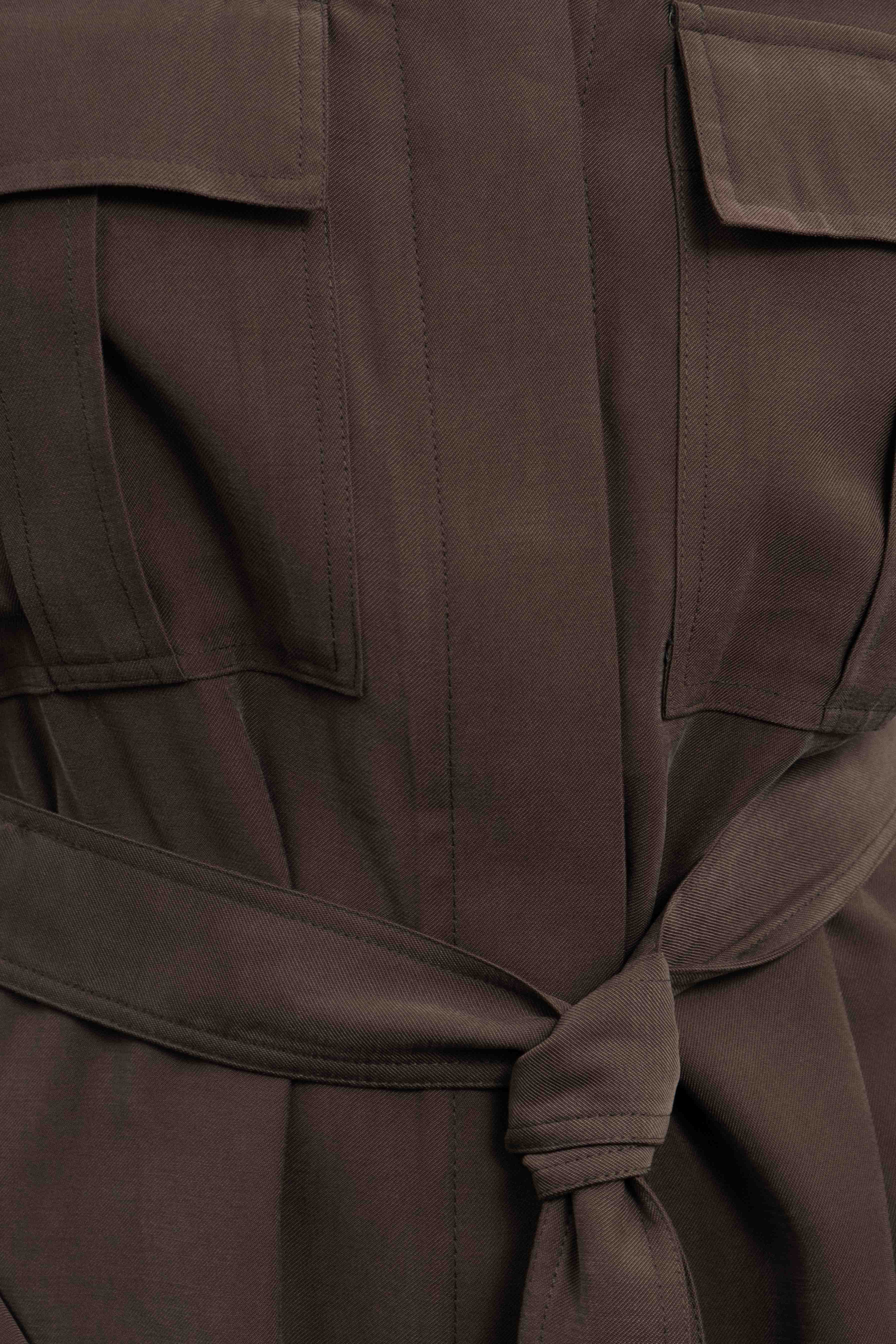 CHAQUETA BOLSILLOS