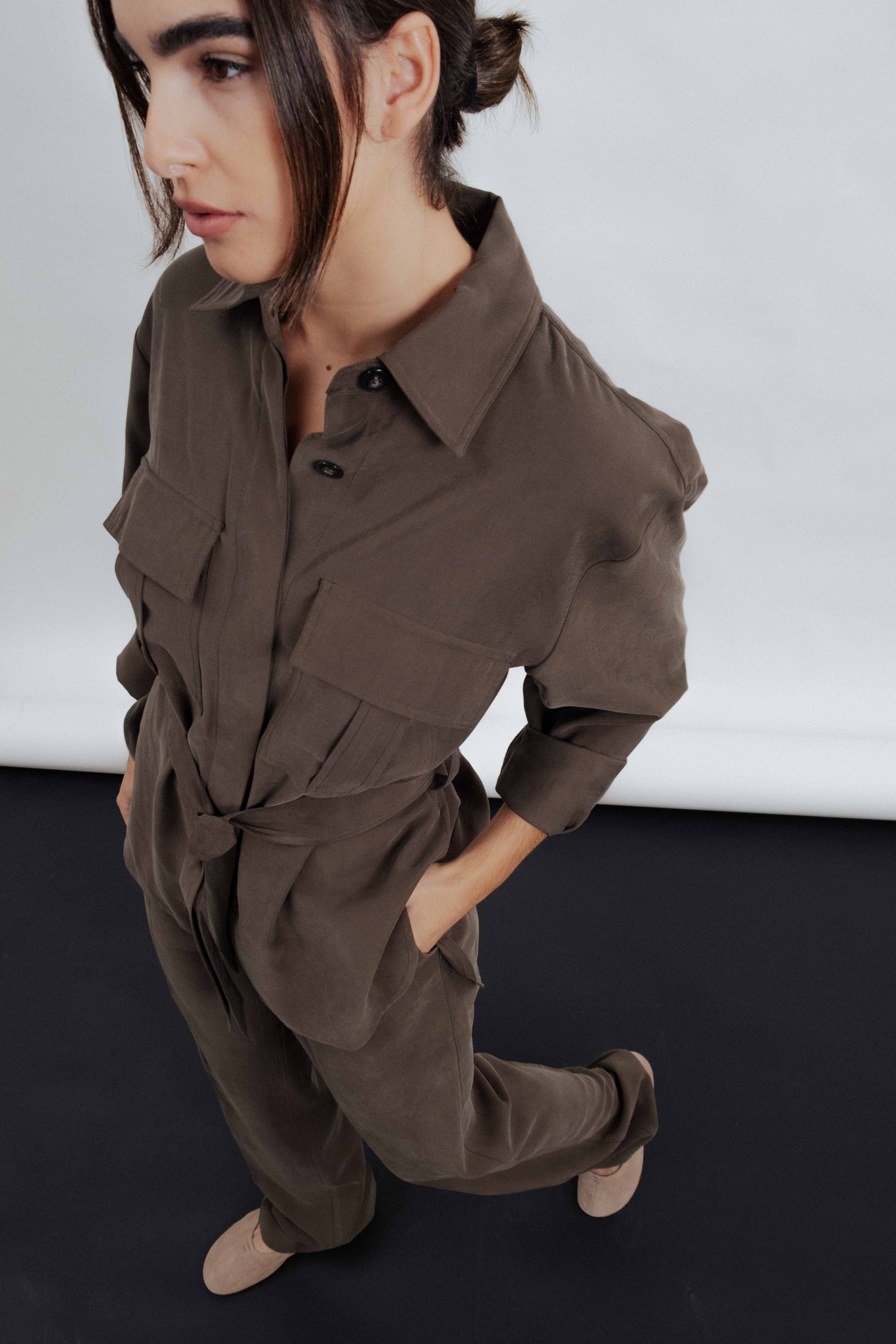 CHAQUETA BOLSILLOS