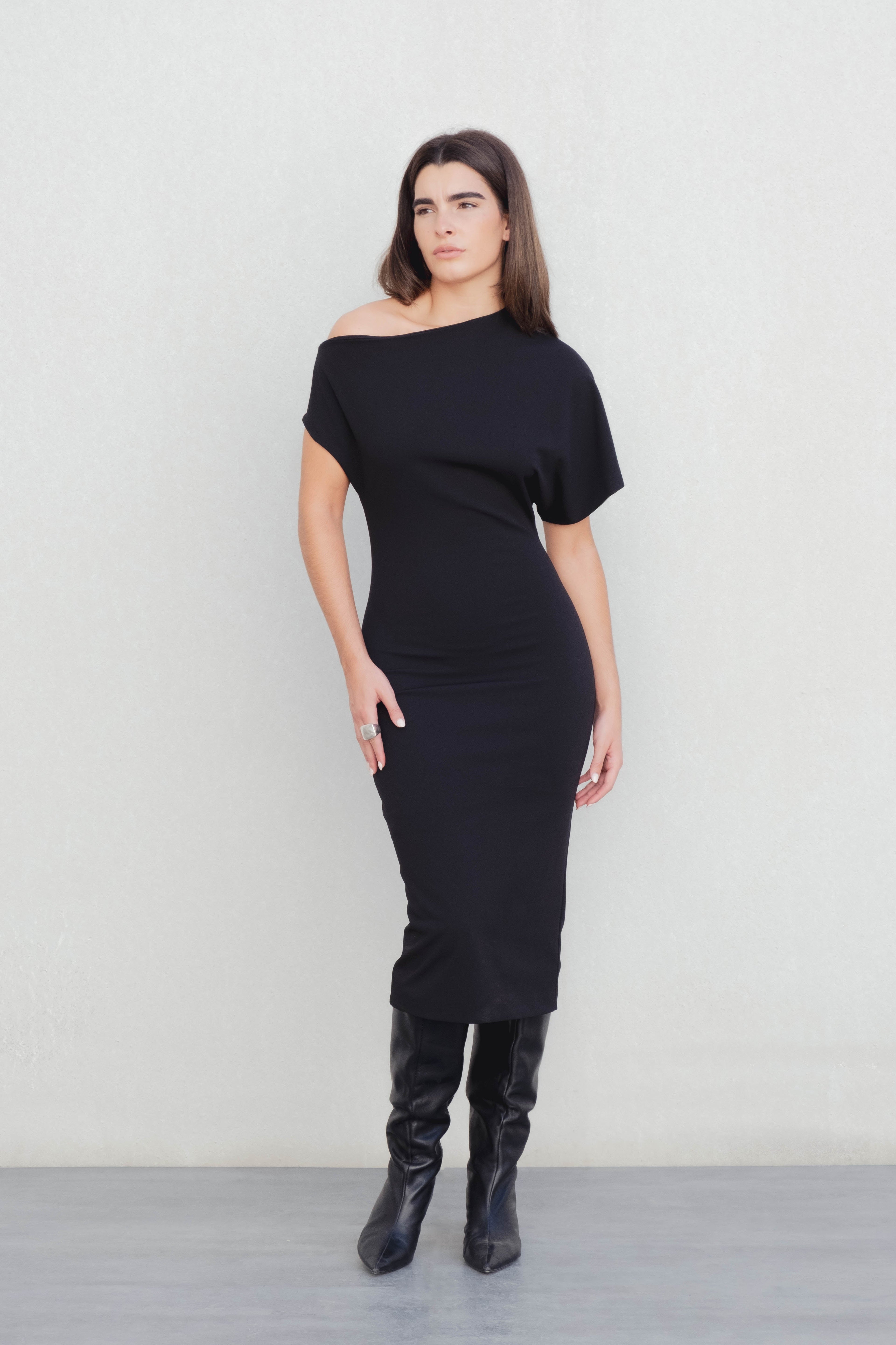 VESTIDO ASIMETRICO
